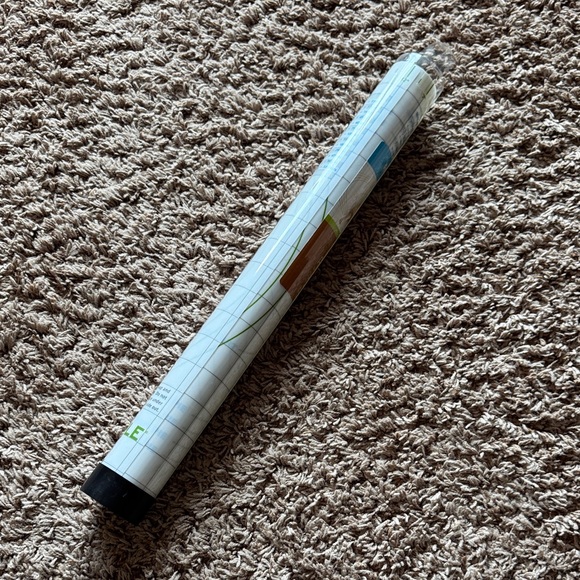 Non-Slip Pastry Mat with Temperature Guide - Picture 3 of 3